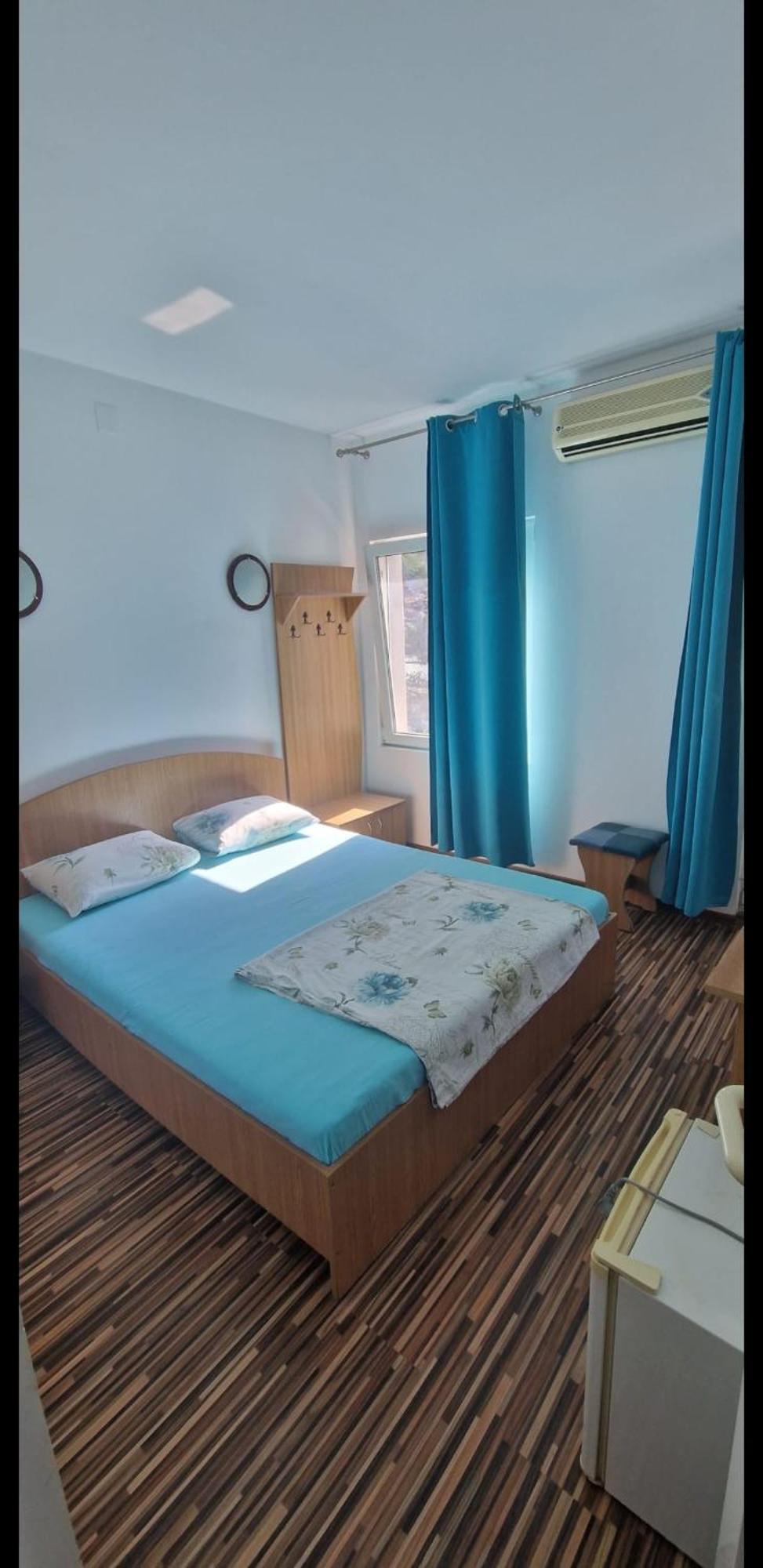 Vila Cozia Hotel Észak-Eforie Kültér fotó